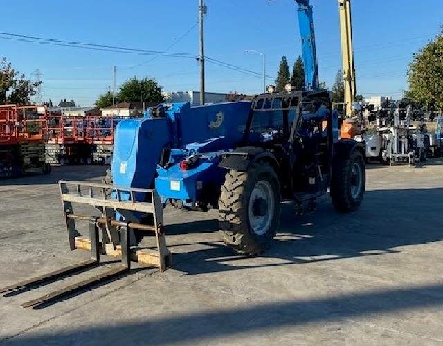 2015 Genie Telehandler GTH-844 featured image