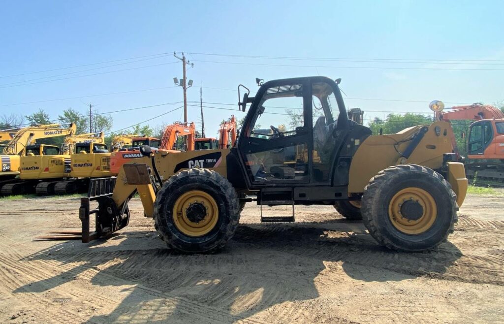 2010 Cat Telehandler TH514 featured image