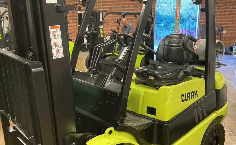 2013 Clark Forklift C25L featured image