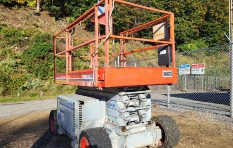 2008 Skyjack Scissor Lift SJ6832RT featured image