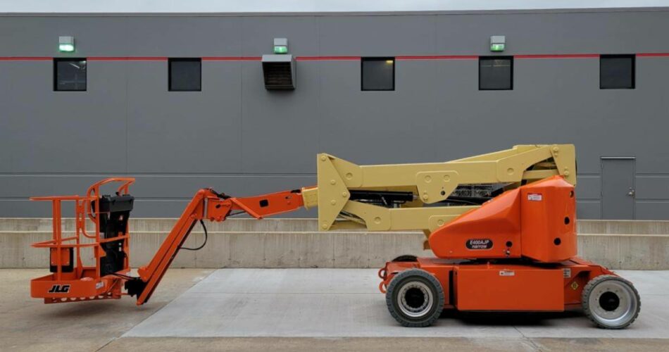 2011 JLG Boom Lift E400AJPN featured image