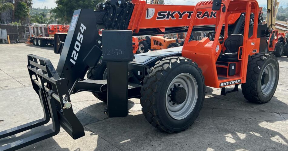 2023 Skytrak Telehandler 12054 featured image