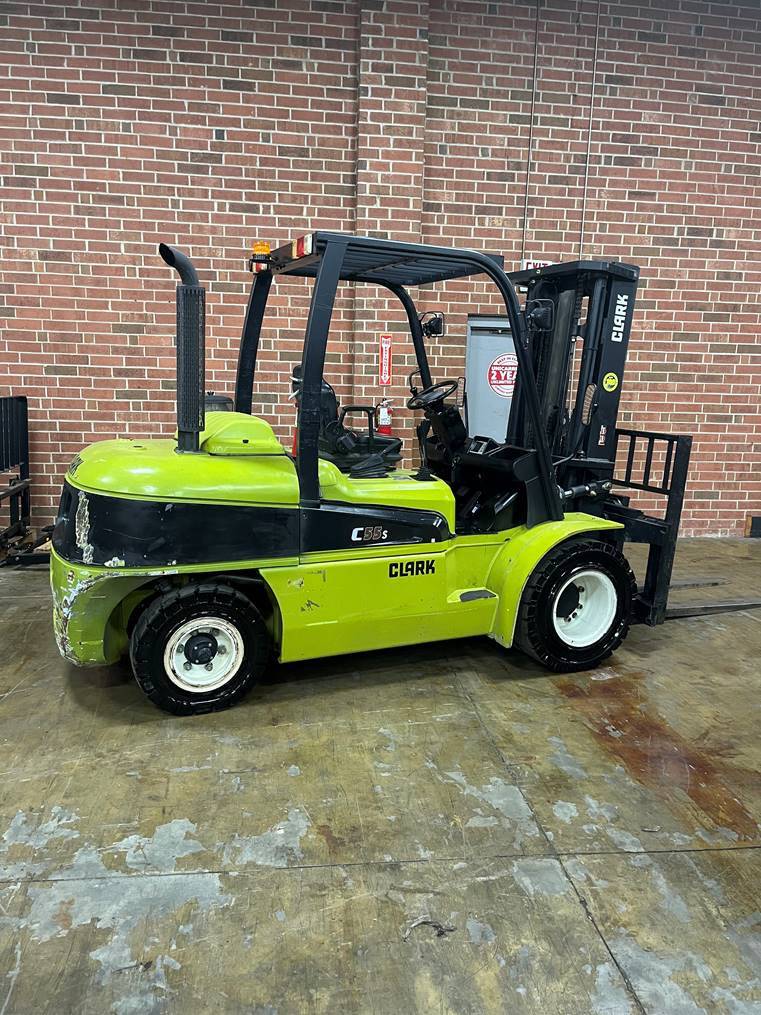 2017 Clark Forklift D55SD featured image