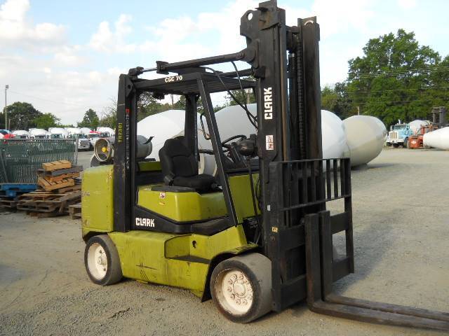 2003 Clark Forklift GC70 featured image