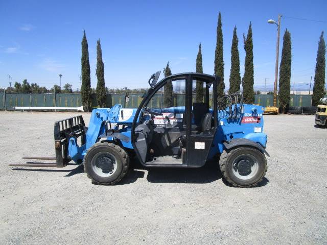 2015 Genie Telehandler GTH-5519 featured image