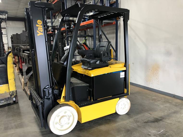 2010 Yale Forklift ERC050VG featured image