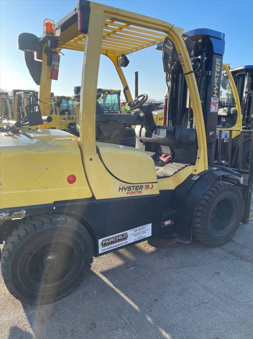 2017 Hyster Forklift H90FT featured image