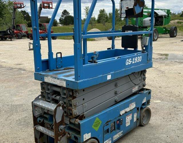 2015 Genie Scissor Lift GS-1930 featured image