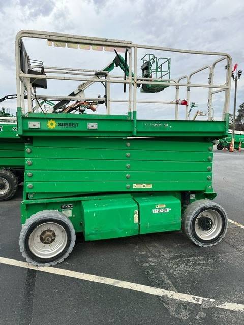 2015 JLG Scissor Lift 4069LE featured image