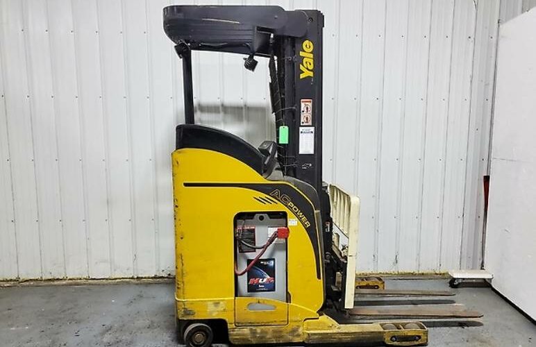 2010 Yale Forklift NR40DA featured image