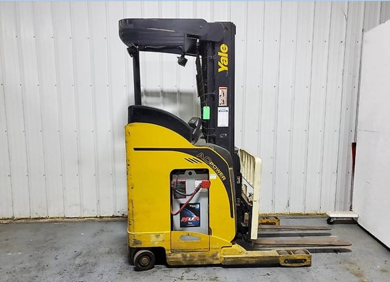 2010 Yale Forklift NR40DA featured image