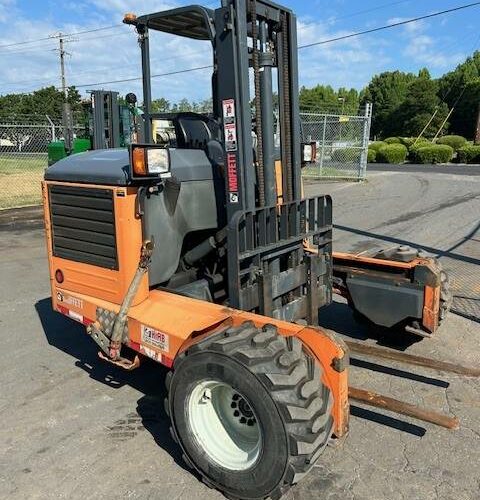 2016 Moffett Forklift M55.3NX featured image