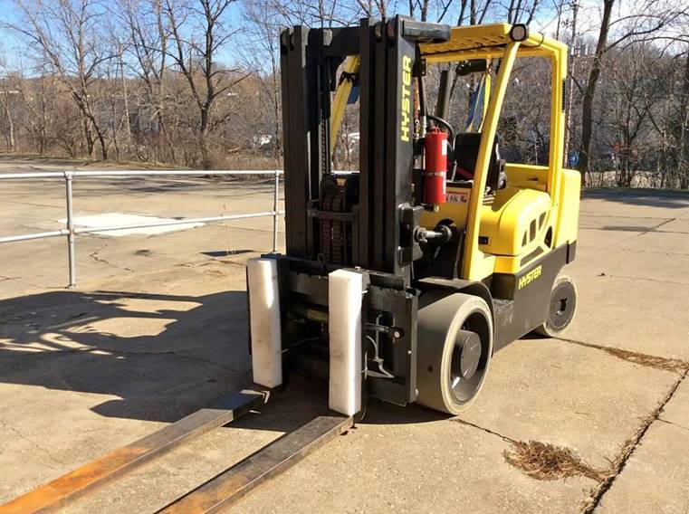 2017 Hyster Forklift S135FT featured image