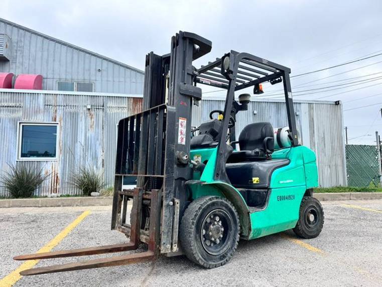 2017 Mitsubishi Forklift FG25N featured image