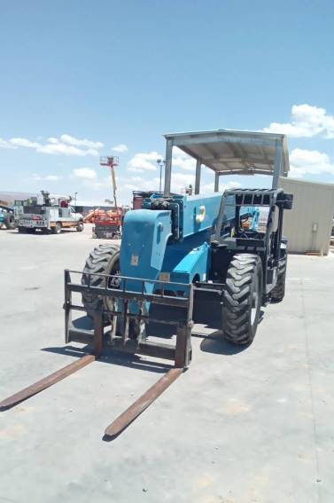 2015 Genie Telehandler GTH-844 featured image