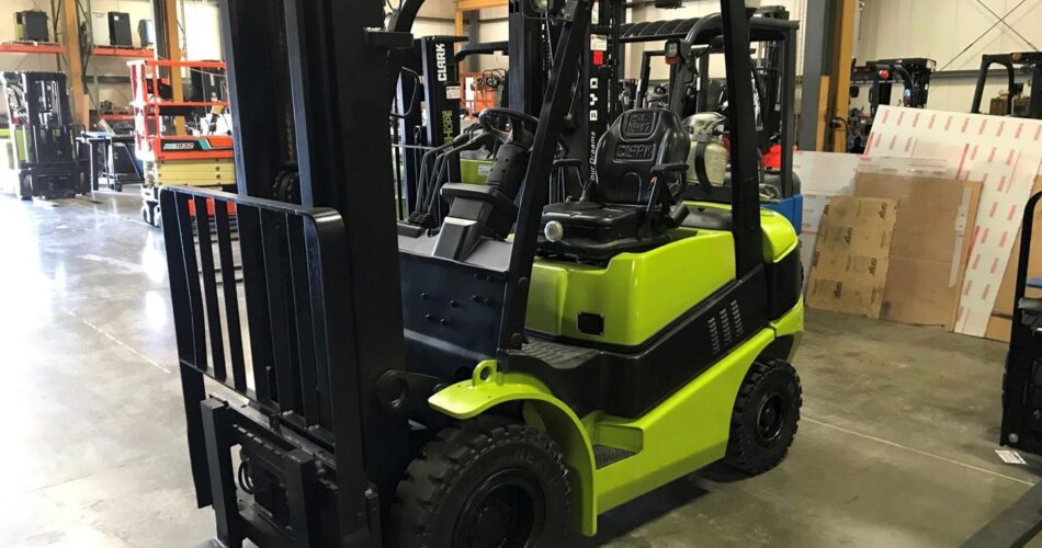 2018 Clark Forklift C25L featured image