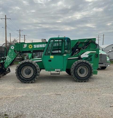 2014 Skytrak Telehandler 6042 featured image