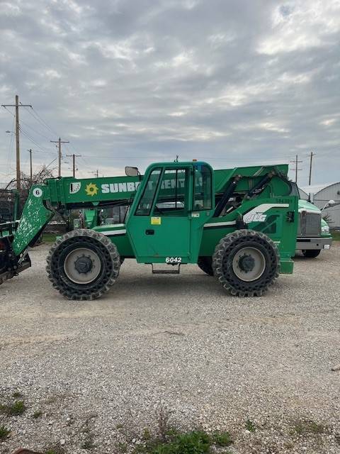 2014 Skytrak Telehandler 6042 featured image