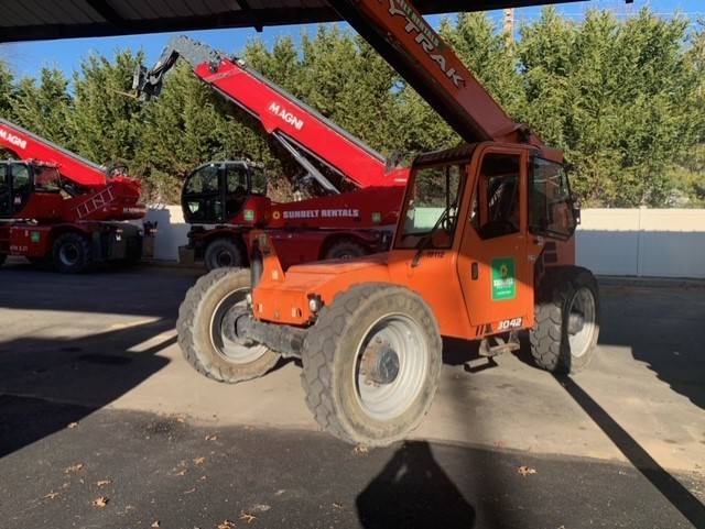 2016 Skytrak Telehandler 8042 featured image