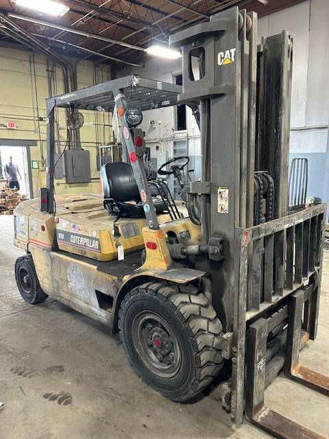 1997 Cat Forklift DP45 featured image