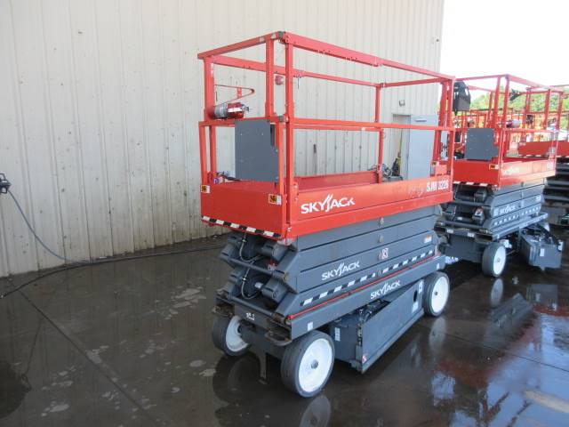 2019 Skyjack Scissor Lift SJ3226 featured image