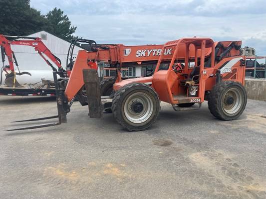 2011 Skytrak Telehandler 10054 featured image