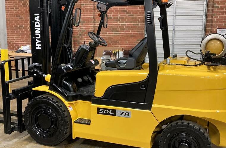 2017 Hyundai Forklift 50L-7A featured image