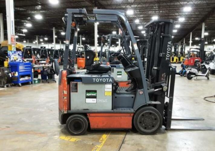 2018 Toyota Forklift 8FBCU25 featured image