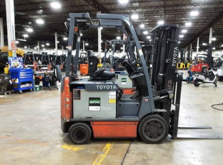 2018 Toyota Forklift 8FBCU25 featured image