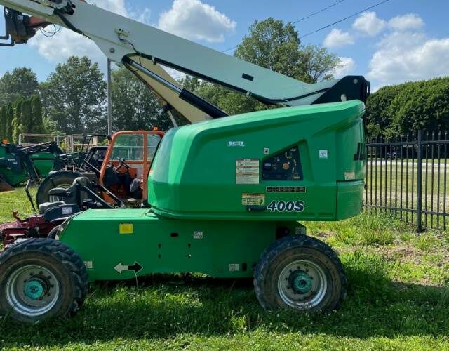 2015 JLG Boom Lift 400S featured image