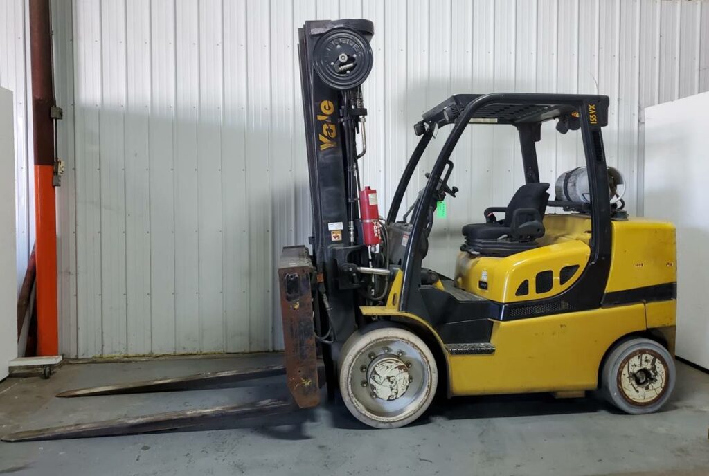 2016 Yale Forklift GLC155VX featured image