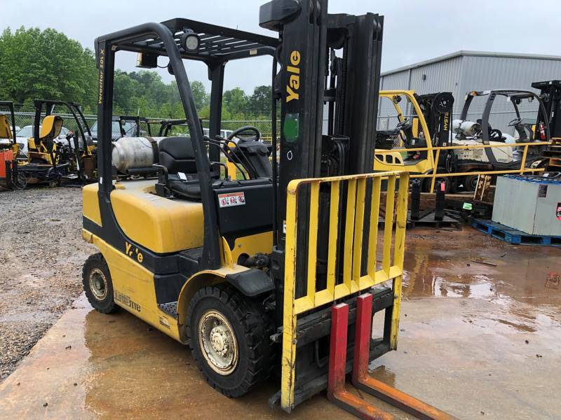 2015 Yale Forklift GLP050VX featured image