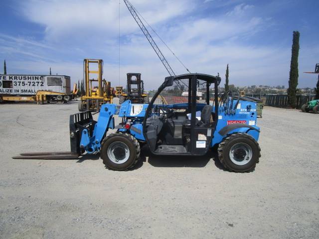 2015 Genie Telehandler GTH-5519 featured image