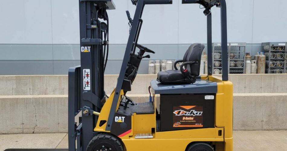 2016 Mitsubishi Forklift FBC15N featured image