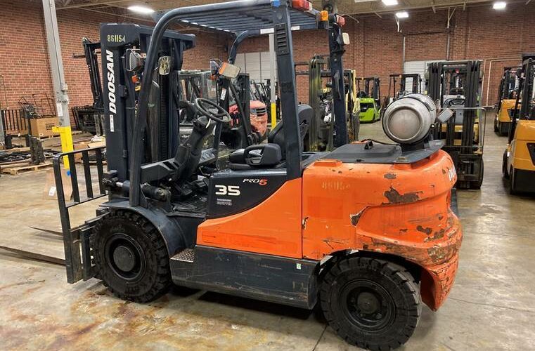 2011 Doosan Forklift G35S-5 featured image