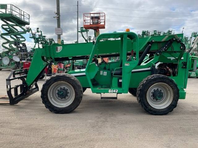 2014 Skytrak Telehandler 6042 featured image