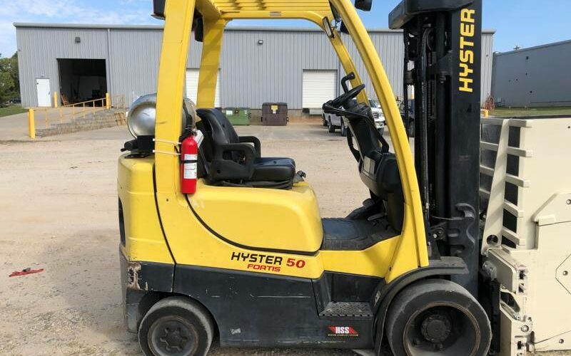 2015 Hyster Forklift S50FT featured image