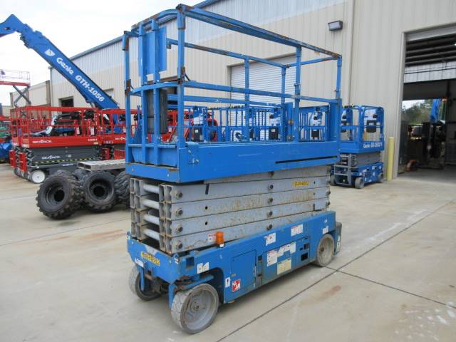 2016 Genie Scissor Lift GS-3232 featured image