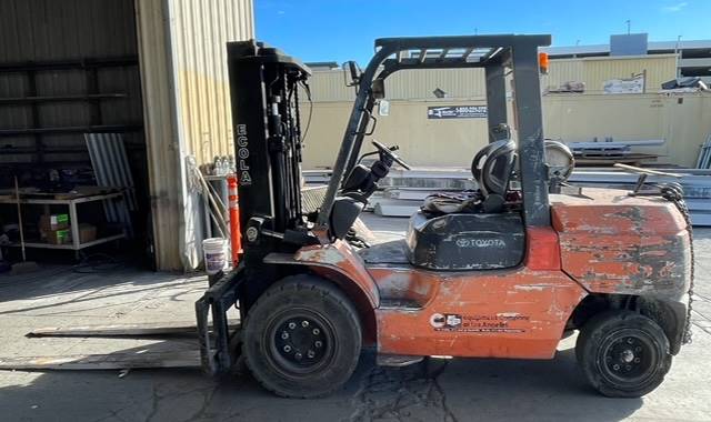 2010 Toyota Forklift 7FGU45 featured image