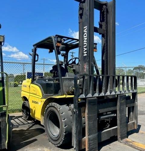 2016 Hyundai Forklift 50DA-9 featured image