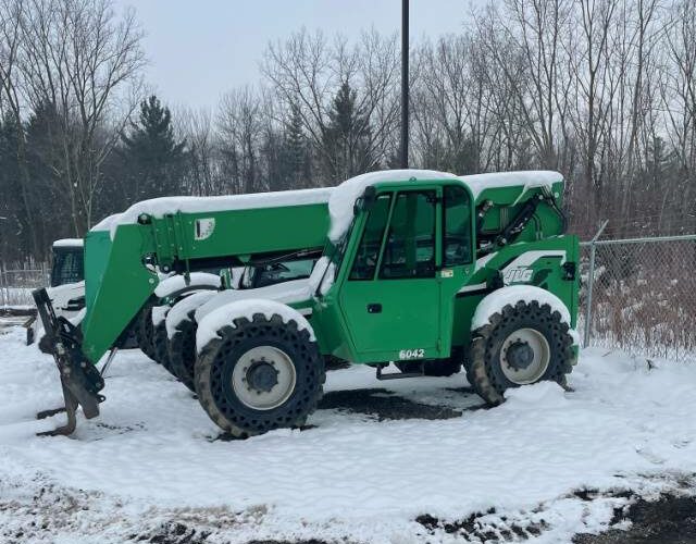 2014 Skytrak Telehandler 6042 featured image