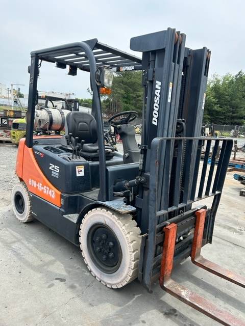 2017 Doosan Forklift G25P-5 featured image