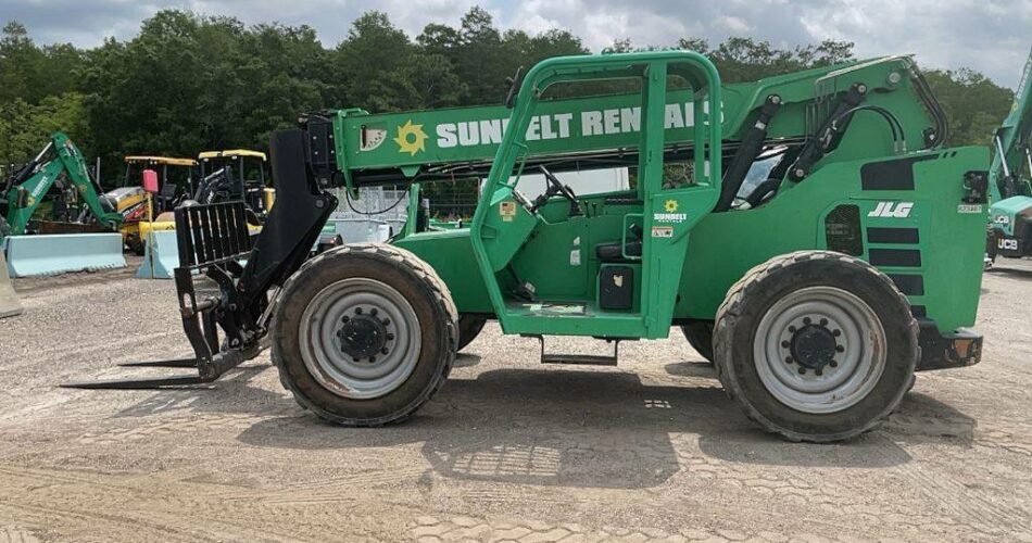 2016 Skytrak Telehandler 6036 featured image