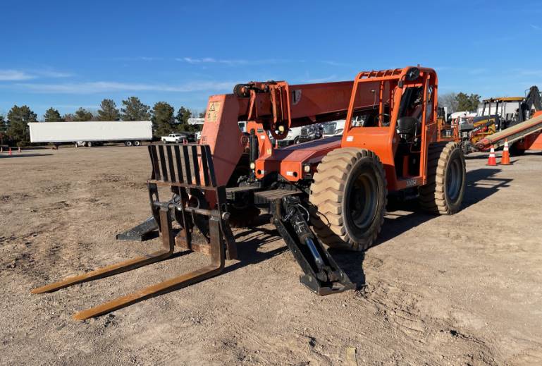 2013 Skytrak Telehandler 10054 featured image