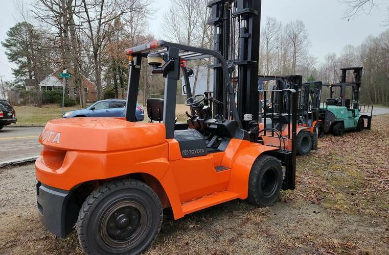 2003 Toyota Forklift 7FDU70 featured image