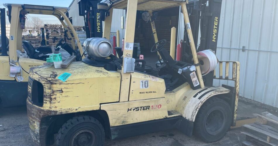 2005 Hyster Forklift H120XM featured image