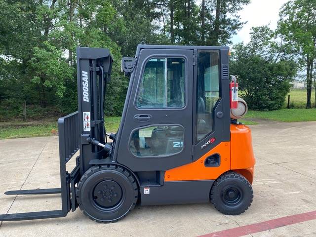 2014 Doosan Forklift G25E-5 featured image