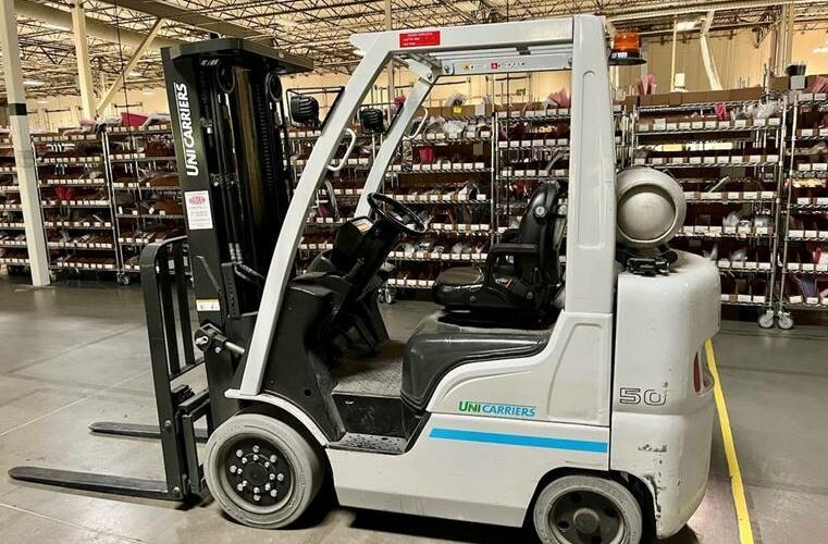 2015 Unicarriers Forklift MCP1F2A25LV featured image