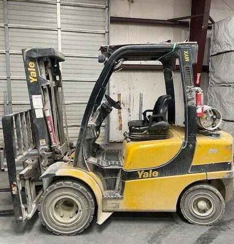 2014 Yale Forklift GLP060VX featured image