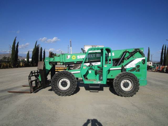 2014 Skytrak Telehandler 10054 featured image